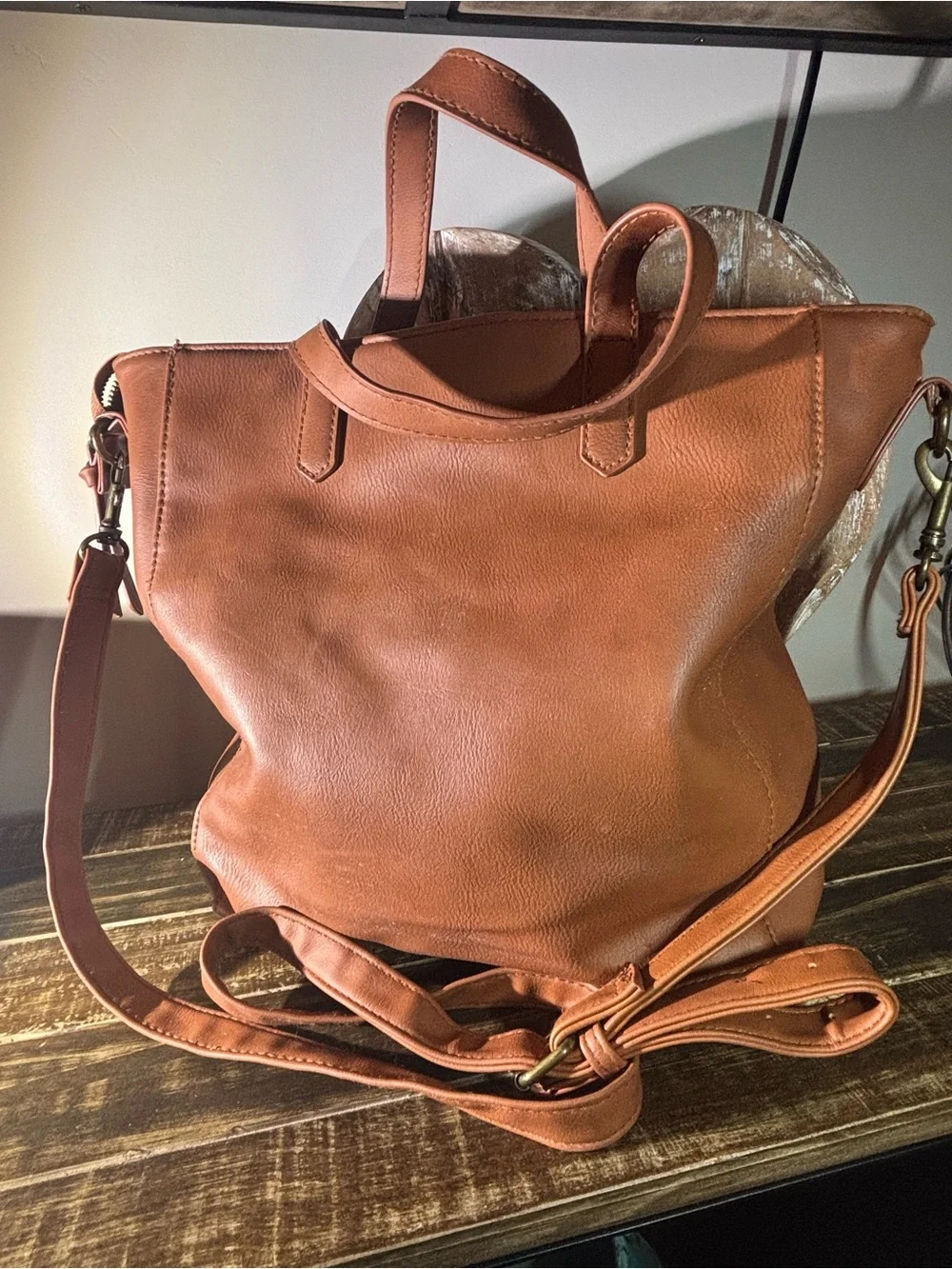 Universal Thread Classic Leather Tote Bag in Cognac Brown